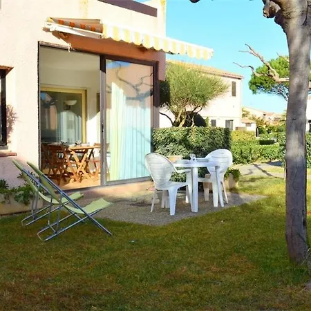 2 Pieces 4 Couchages Port Naturisme Pl010-843 Apartment Leucate